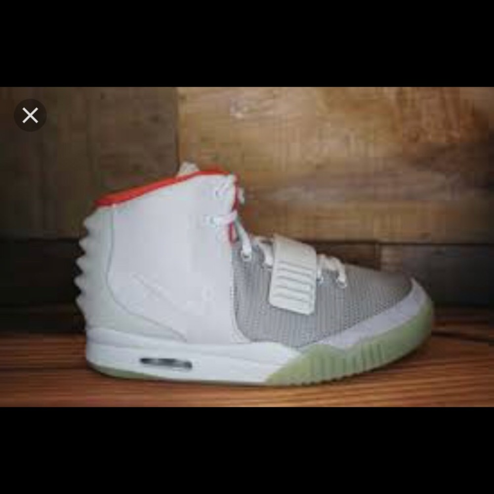 ISO!!!!! I’m looking for all of these size 7-8